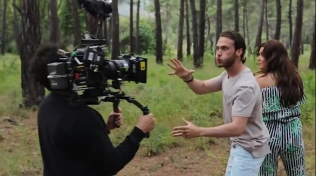 CUK_Oturur_Mukemmel_Durur_-_Backstage_052.jpg
