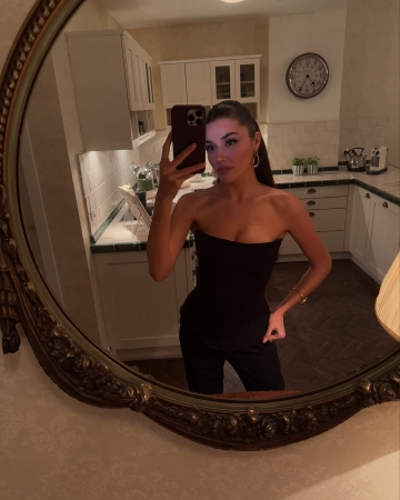 HEG000000049~0.jpg