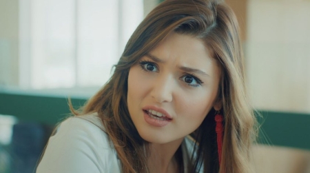 AskLaftanAnlamaz_Bolum1_010.jpg