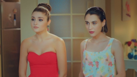 AskLaftanAnlamaz_Bolum2_003.jpg