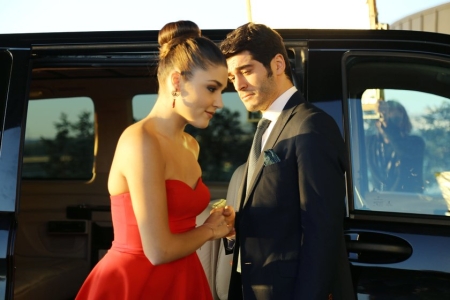 AskLaftanAnlamaz_Bolum2_017.jpg