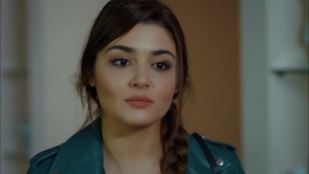 Siyah_Inci_12__Bolum_1663.jpg