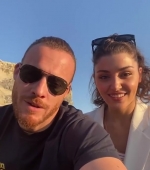 Filename=Hande_Ercel_and_Kerem_Bursin_live_on_Instagram_-_06_09_2021_0438.jpg
Filesize=50KiB
Dimensions=608x1080
Date added=10.06.21 Hande_Ercel_and_Kerem_Bursin_live_on_Instagram_-_06_09_2021_0438.jpg