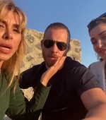 Filename=Hande_Ercel_and_Kerem_Bursin_live_on_Instagram_-_06_09_2021_0664.jpg
Filesize=64KiB
Dimensions=608x1080
Date added=10.06.21 Hande_Ercel_and_Kerem_Bursin_live_on_Instagram_-_06_09_2021_0664.jpg