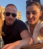 Hande_Ercel_and_Kerem_Bursin_live_on_Instagram_-_06_09_2021_0893.jpg