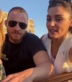 Hande_Ercel_and_Kerem_Bursin_live_on_Instagram_-_06_09_2021_0898.jpg