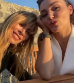 Filename=Hande_Ercel_and_Kerem_Bursin_live_on_Instagram_-_06_09_2021_0985.jpg
Filesize=75KiB
Dimensions=608x1080
Date added=10.06.21 Hande_Ercel_and_Kerem_Bursin_live_on_Instagram_-_06_09_2021_0985.jpg