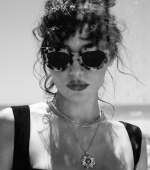 Filename=Hande_for_Vogue_008.jpg
Filesize=396KiB
Dimensions=864x1080
Date added=23.09.21 Hande_for_Vogue_008.jpg