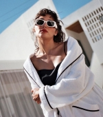 Filename=Hande_for_Vogue_011.jpg
Filesize=222KiB
Dimensions=1080x863
Date added=23.09.21 Hande_for_Vogue_011.jpg