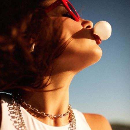 Hande_for_Magnet_Quarterly_017.jpg