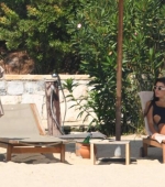 Filename=HandeandKereminBodrum270821-003.jpg
Filesize=68KiB
Dimensions=750x476
Date added=27.08.21 HandeandKereminBodrum270821-003.jpg