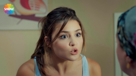 Ask_Laftan_Anlamaz_1_Bolum____0642.jpg