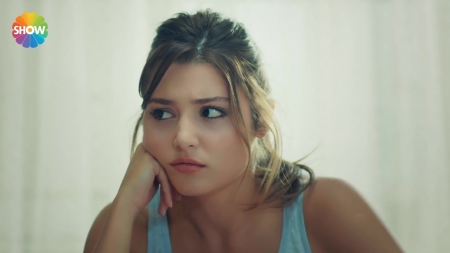 Ask_Laftan_Anlamaz_1_Bolum____0702.jpg