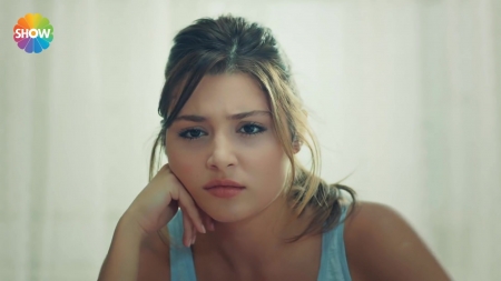 Ask_Laftan_Anlamaz_1_Bolum____0704.jpg