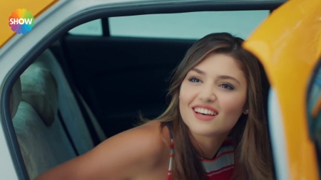 Ask_Laftan_Anlamaz_1_Bolum____0915.jpg