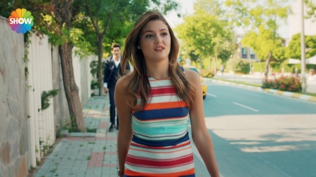 Ask_Laftan_Anlamaz_1_Bolum____1012.jpg