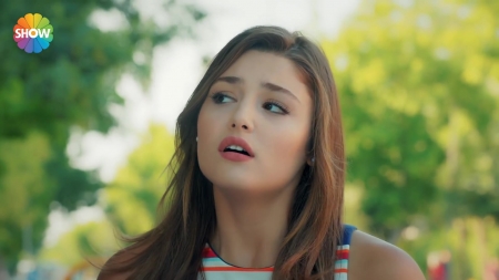 Ask_Laftan_Anlamaz_1_Bolum____1063.jpg