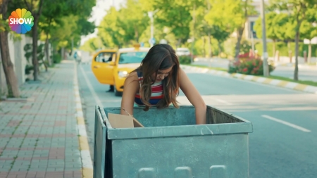 Ask_Laftan_Anlamaz_1_Bolum____1094.jpg