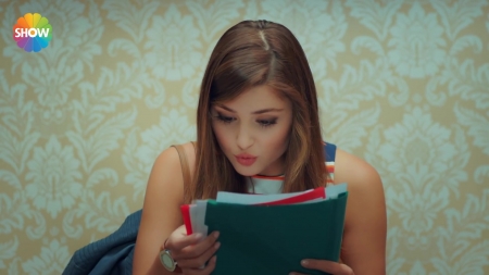 Ask_Laftan_Anlamaz_1_Bolum____1803.jpg