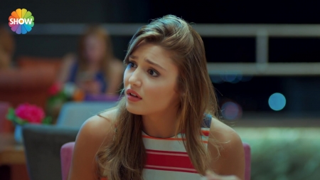 Ask_Laftan_Anlamaz_1_Bolum____2381.jpg