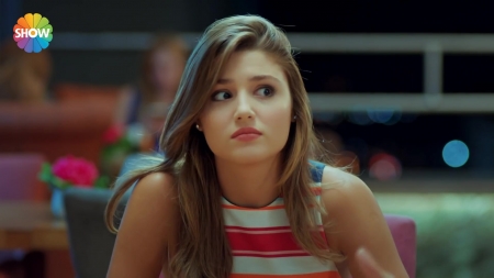 Ask_Laftan_Anlamaz_1_Bolum____2411.jpg