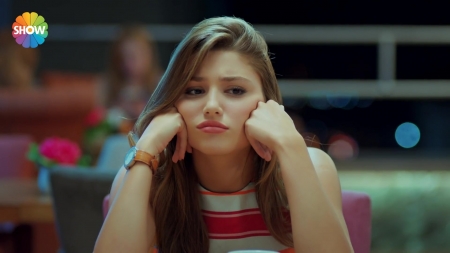 Ask_Laftan_Anlamaz_1_Bolum____2435.jpg