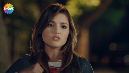 Ask_Laftan_Anlamaz_1_Bolum____2501.jpg