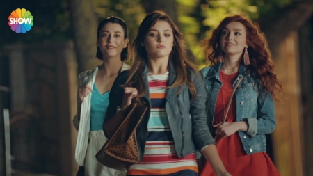 Ask_Laftan_Anlamaz_1_Bolum____2524.jpg