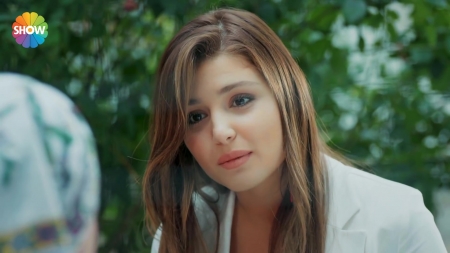 Ask_Laftan_Anlamaz_1_Bolum____3293.jpg