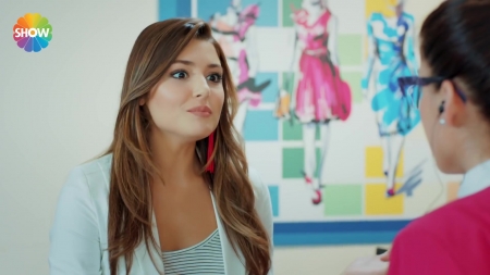 Ask_Laftan_Anlamaz_1_Bolum____3383.jpg