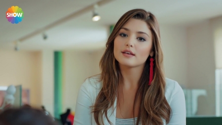 Ask_Laftan_Anlamaz_1_Bolum____3418.jpg