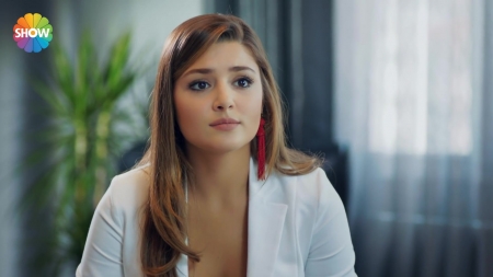 Ask_Laftan_Anlamaz_1_Bolum____3559.jpg