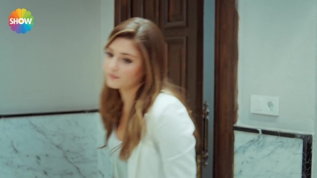 Ask_Laftan_Anlamaz_1_Bolum____3840.jpg