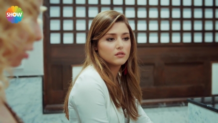 Ask_Laftan_Anlamaz_1_Bolum____3844.jpg