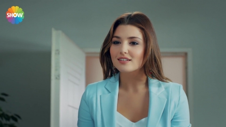 Ask_Laftan_Anlamaz_1_Bolum____4699.jpg
