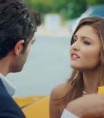 Filename=Ask_Laftan_Anlamaz_1_Bolum____0946.jpg
Filesize=128KiB
Dimensions=1920x1080
Date added=11.05.21 Ask_Laftan_Anlamaz_1_Bolum____0946.jpg