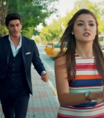Filename=Ask_Laftan_Anlamaz_1_Bolum____1015.jpg
Filesize=194KiB
Dimensions=1920x1080
Date added=11.05.21 Ask_Laftan_Anlamaz_1_Bolum____1015.jpg
