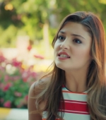 Filename=Ask_Laftan_Anlamaz_1_Bolum____1020.jpg
Filesize=140KiB
Dimensions=1920x1080
Date added=11.05.21 Ask_Laftan_Anlamaz_1_Bolum____1020.jpg