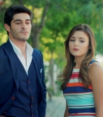 Filename=Ask_Laftan_Anlamaz_1_Bolum____1047.jpg
Filesize=172KiB
Dimensions=1920x1080
Date added=11.05.21 Ask_Laftan_Anlamaz_1_Bolum____1047.jpg