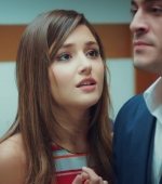 Filename=Ask_Laftan_Anlamaz_1_Bolum____2046.jpg
Filesize=136KiB
Dimensions=1920x1080
Date added=11.05.21 Ask_Laftan_Anlamaz_1_Bolum____2046.jpg