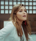 Filename=Ask_Laftan_Anlamaz_1_Bolum____3859.jpg
Filesize=146KiB
Dimensions=1920x1080
Date added=11.05.21 Ask_Laftan_Anlamaz_1_Bolum____3859.jpg
