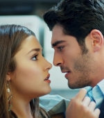 Filename=Ask_Laftan_Anlamaz_2_Bolum____0560.jpg
Filesize=190KiB
Dimensions=1920x1080
Date added=19.06.21 Ask_Laftan_Anlamaz_2_Bolum____0560.jpg