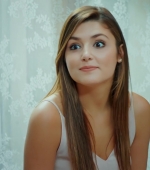 Filename=Ask_Laftan_Anlamaz_2_Bolum____0906.jpg
Filesize=146KiB
Dimensions=1920x1080
Date added=19.06.21 Ask_Laftan_Anlamaz_2_Bolum____0906.jpg