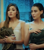 Filename=Ask_Laftan_Anlamaz_2_Bolum____2064.jpg
Filesize=186KiB
Dimensions=1920x1080
Date added=19.06.21 Ask_Laftan_Anlamaz_2_Bolum____2064.jpg