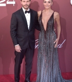 HEG_AMFAR_027~0.jpg