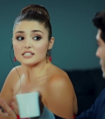 Filename=Ask_Laftan_Anlamaz_2_Bolum____3415.jpg
Filesize=104KiB
Dimensions=1920x1080
Date added=19.06.21 Ask_Laftan_Anlamaz_2_Bolum____3415.jpg